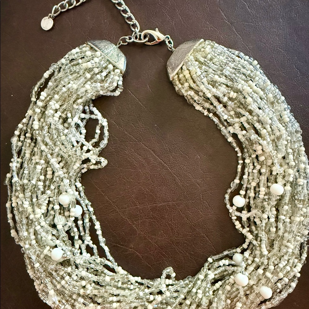 Talbots chunky beaded necklace